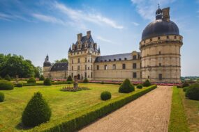 Vue du château de Valençay depuis les jardins