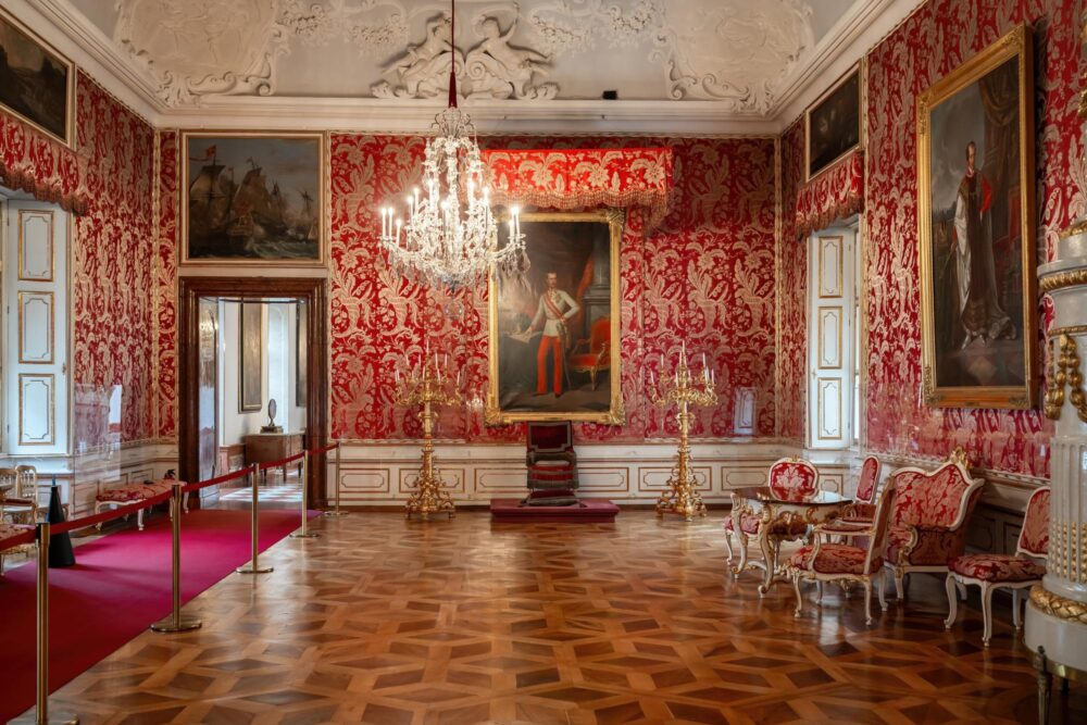Vue sur la Salle du Trône de la Résidence de Salzbourg