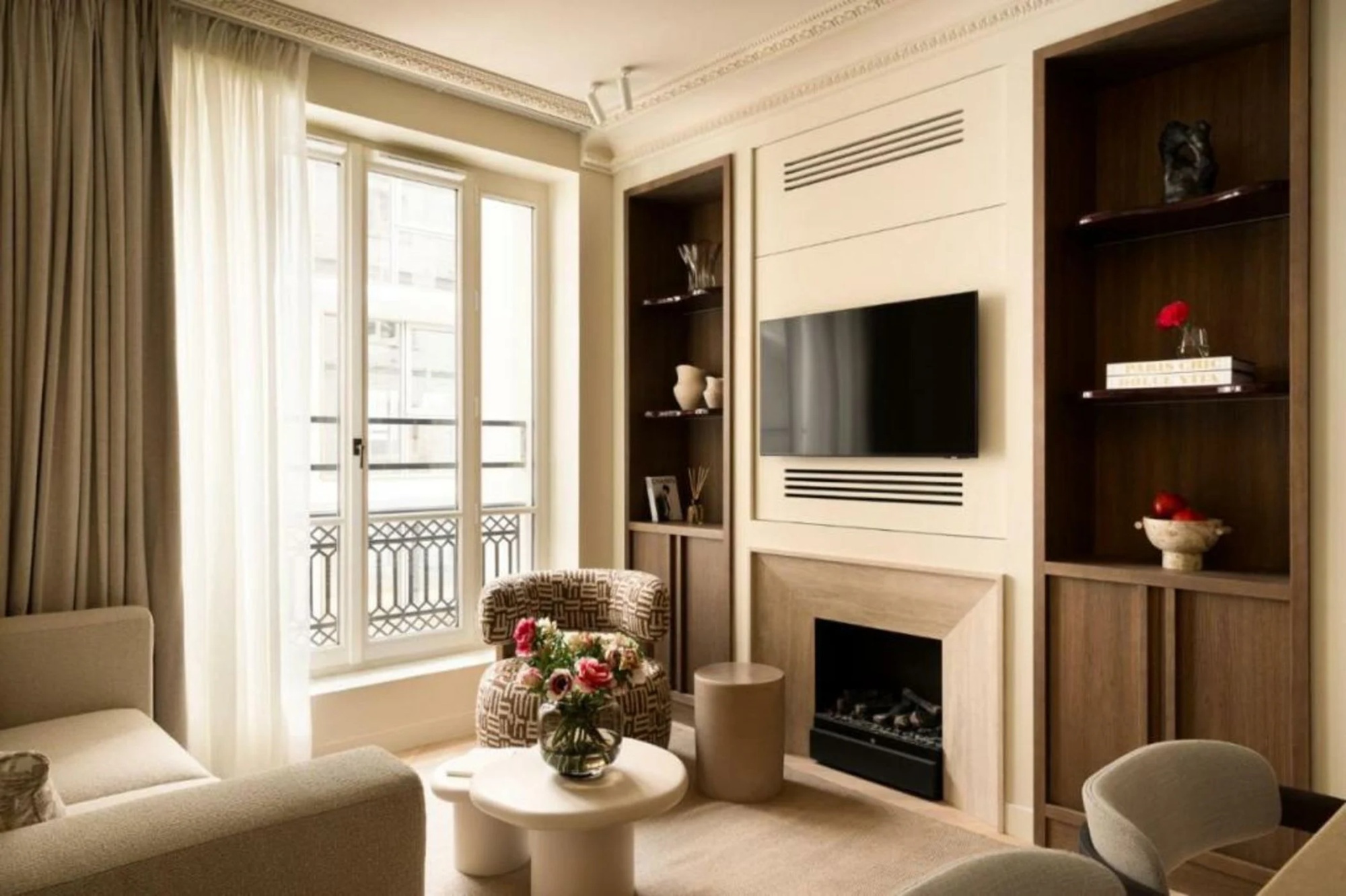 HIGHSTAY Maisons - Boétie, Paris