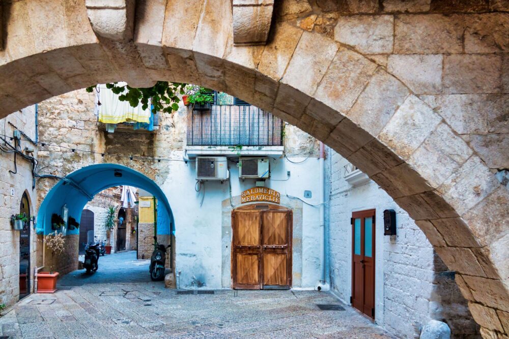 Bari