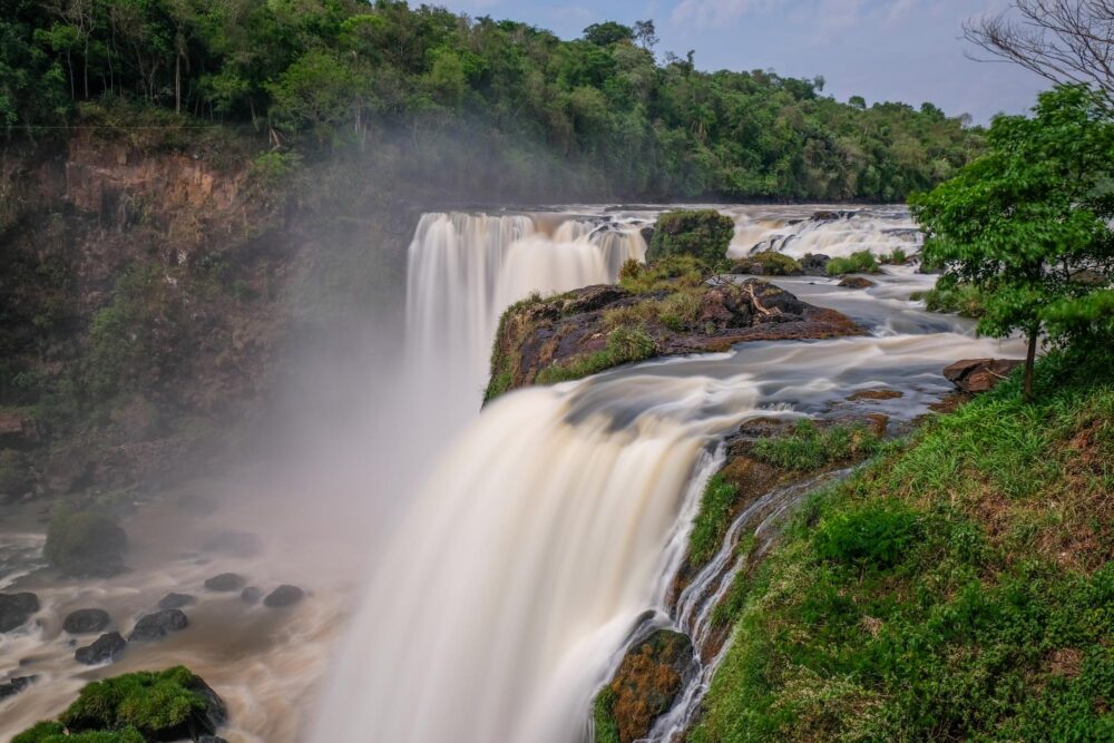 Chutes de Saltos del Monday au Paraguay