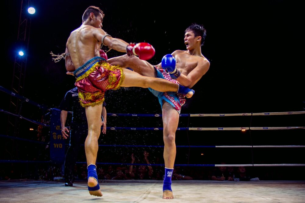 Combat de boxe thaïlandaise à Bangkok