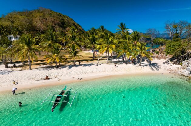 L'Isla Malcapuya, Philippines