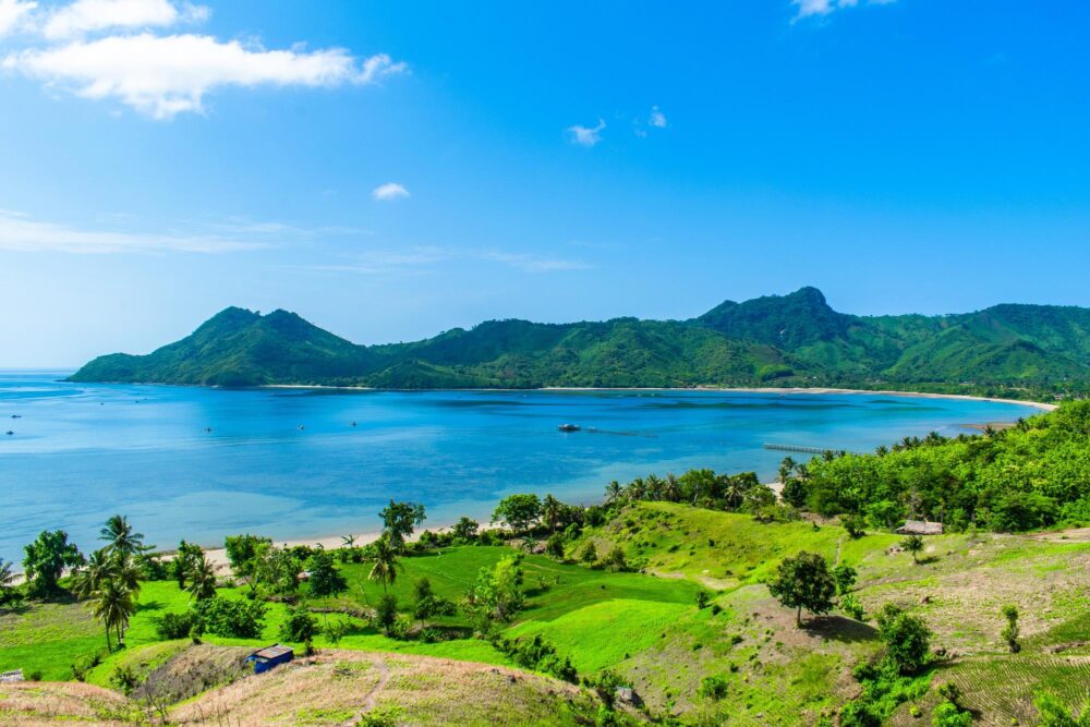 La baie de Belongas à Lombok, Indonésie