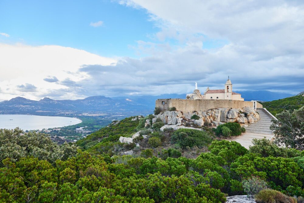 La chapelle Notre Dame de la Serra, Calvi