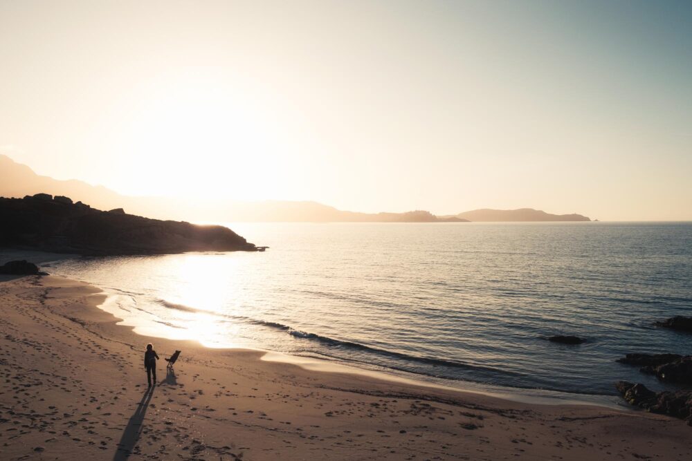 La plage Sainte-Restitude près de Calvi, France