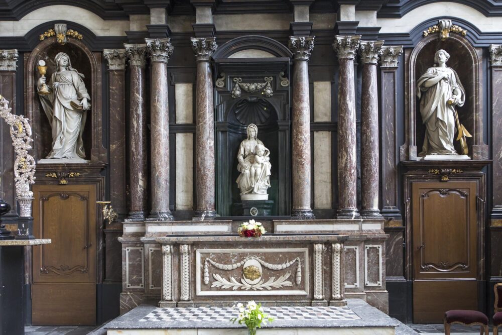 Le musée de l'église Notre-Dame à Bruges, Belgique