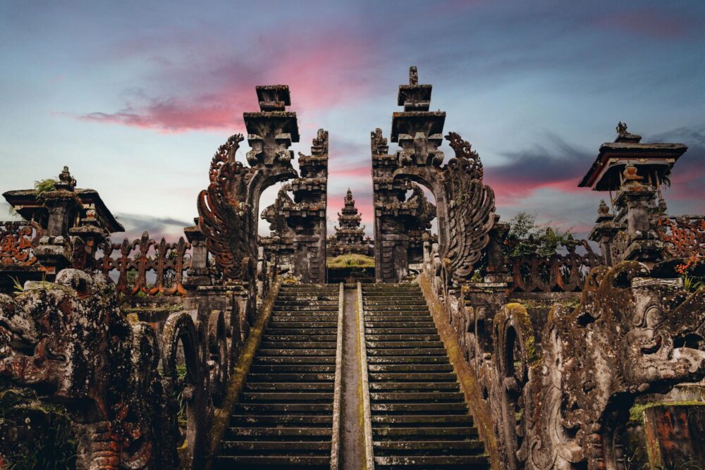 Le temple de Besakih, Bali
