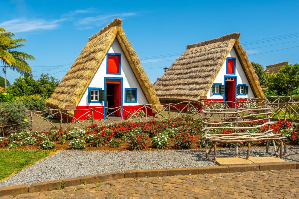 Le village de Santana, Madère