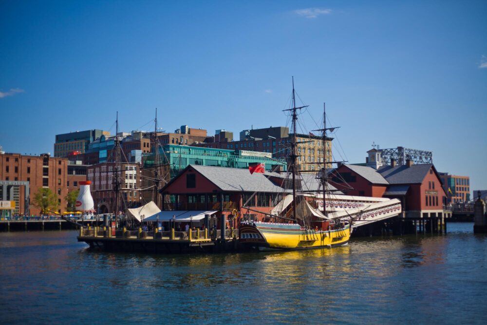 Les navires et le musée du Boston Tea Party, Boston