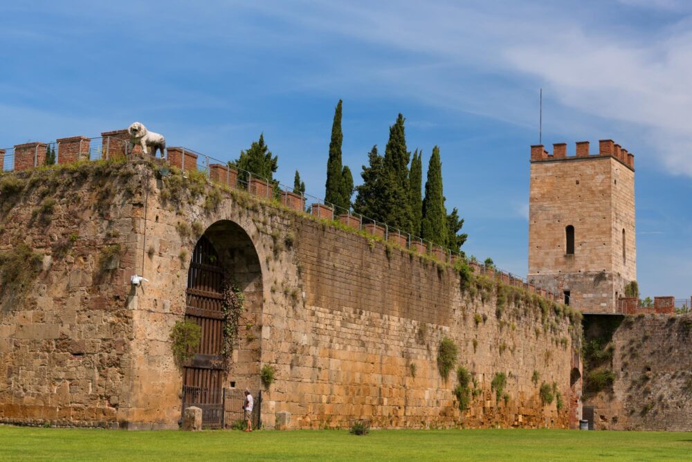 Les remparts de Pise, Italie