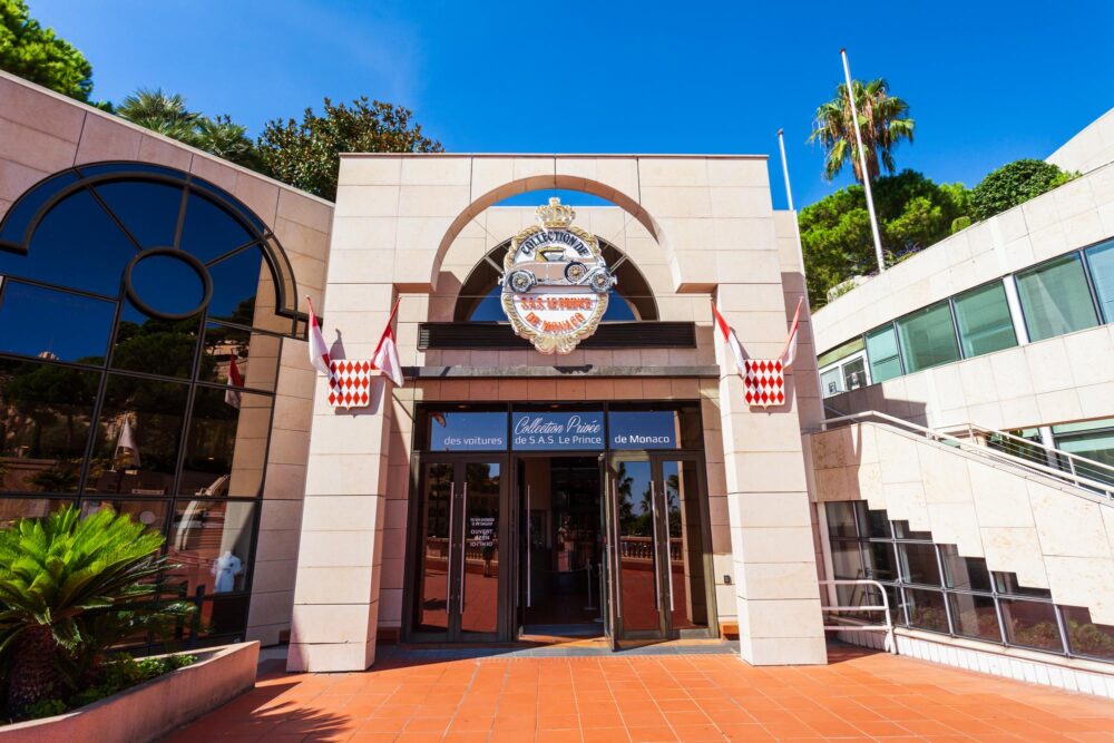 Musée de voitures anciennes à Monaco