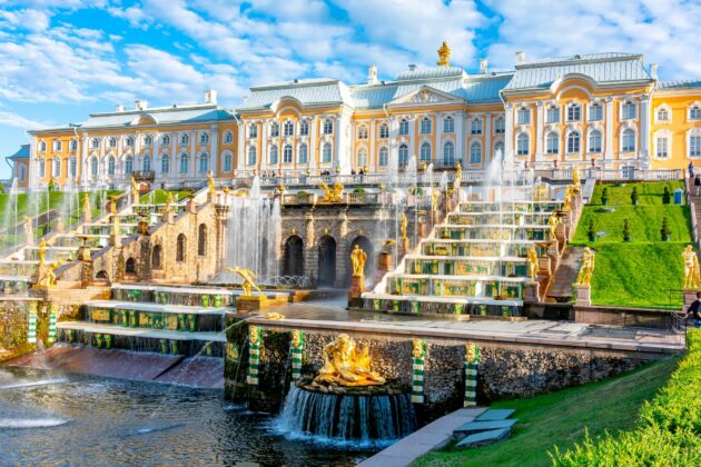 Palais de Peterhof, Saint Petersbourg, Russie