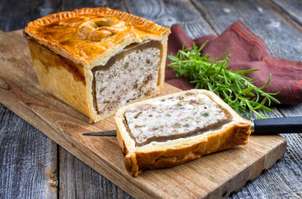 Pâté en croûte, charcuterie pâtissière française