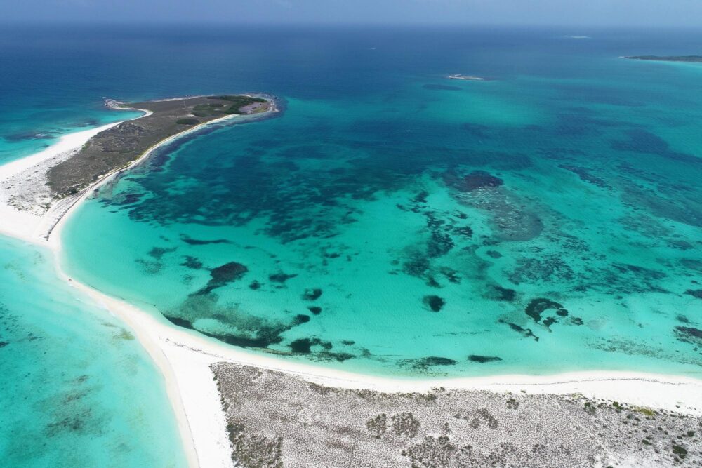 Paysage caribéen sur l'Archipel de Los Roques au Venezuela