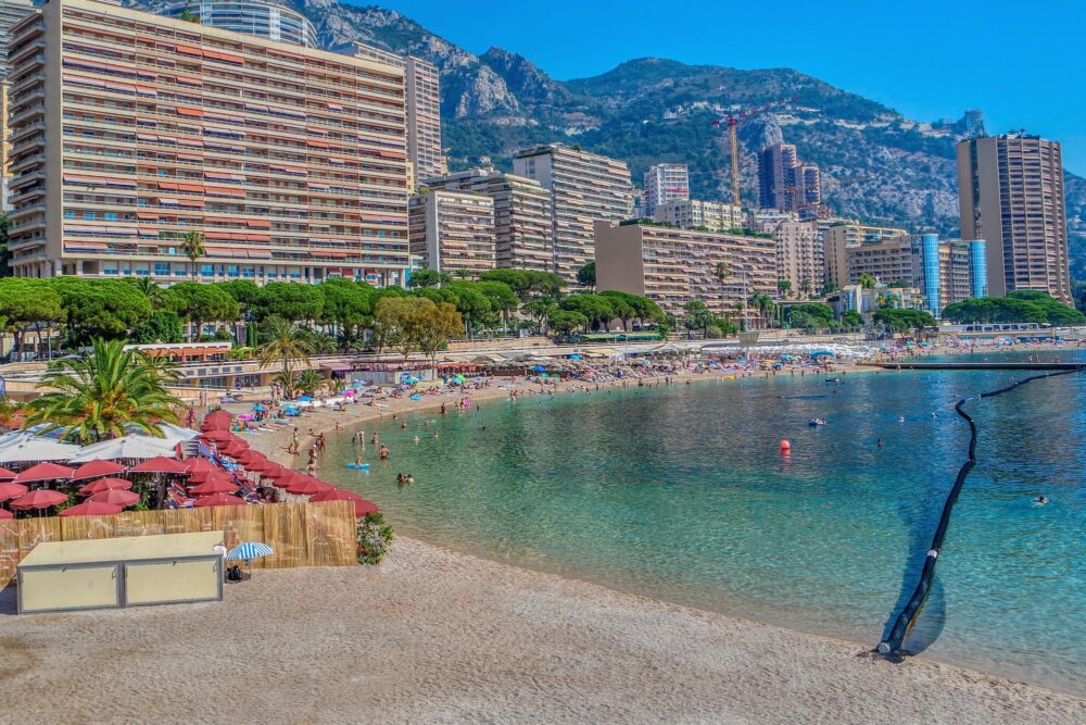 Plage du Larvotto à Monaco