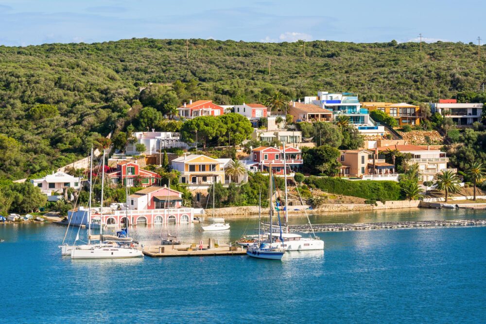 Que faire à Minorque ? Bateau à Port Mahon