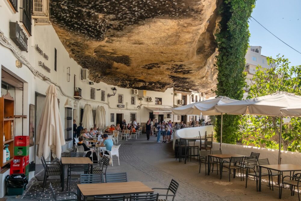 Setenil de las Bodegas