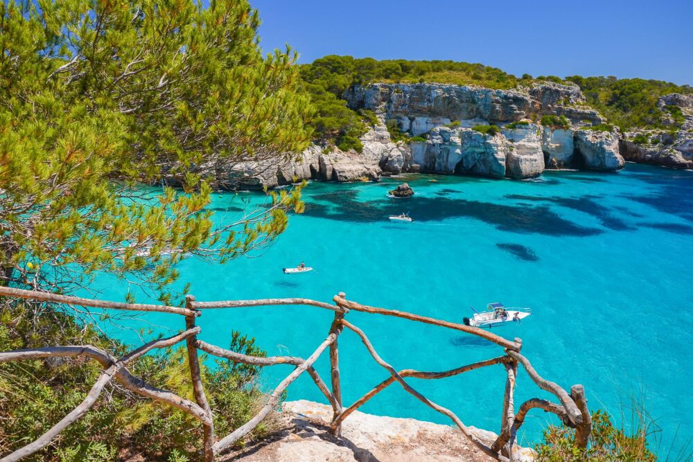 Visiter Cala Macarella à Minorque