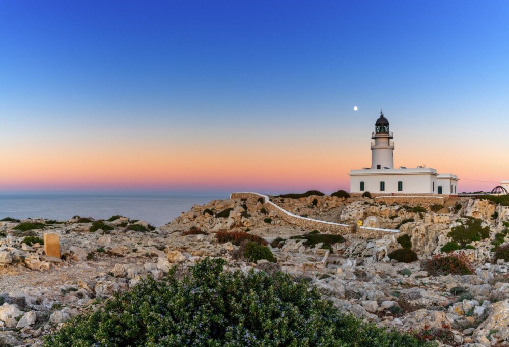 Visiter le phare de la Cavalleria à Minorque