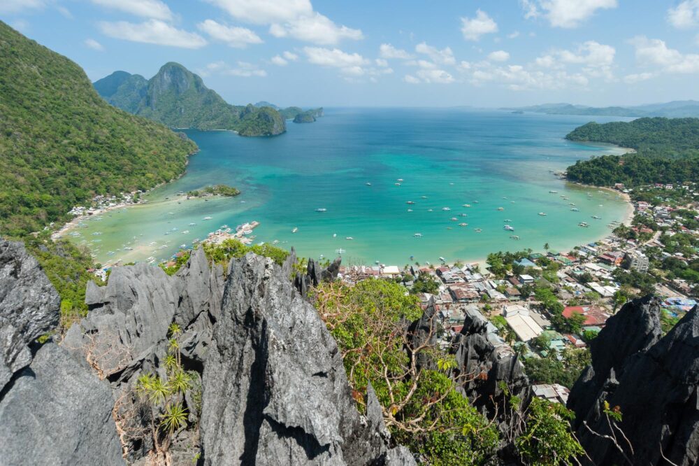Baie de Bacuit depuis Taraw Cliff aux Philippines