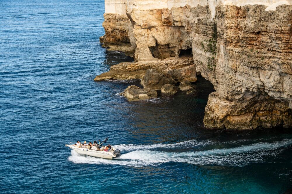 Bateau Polignano a Mare