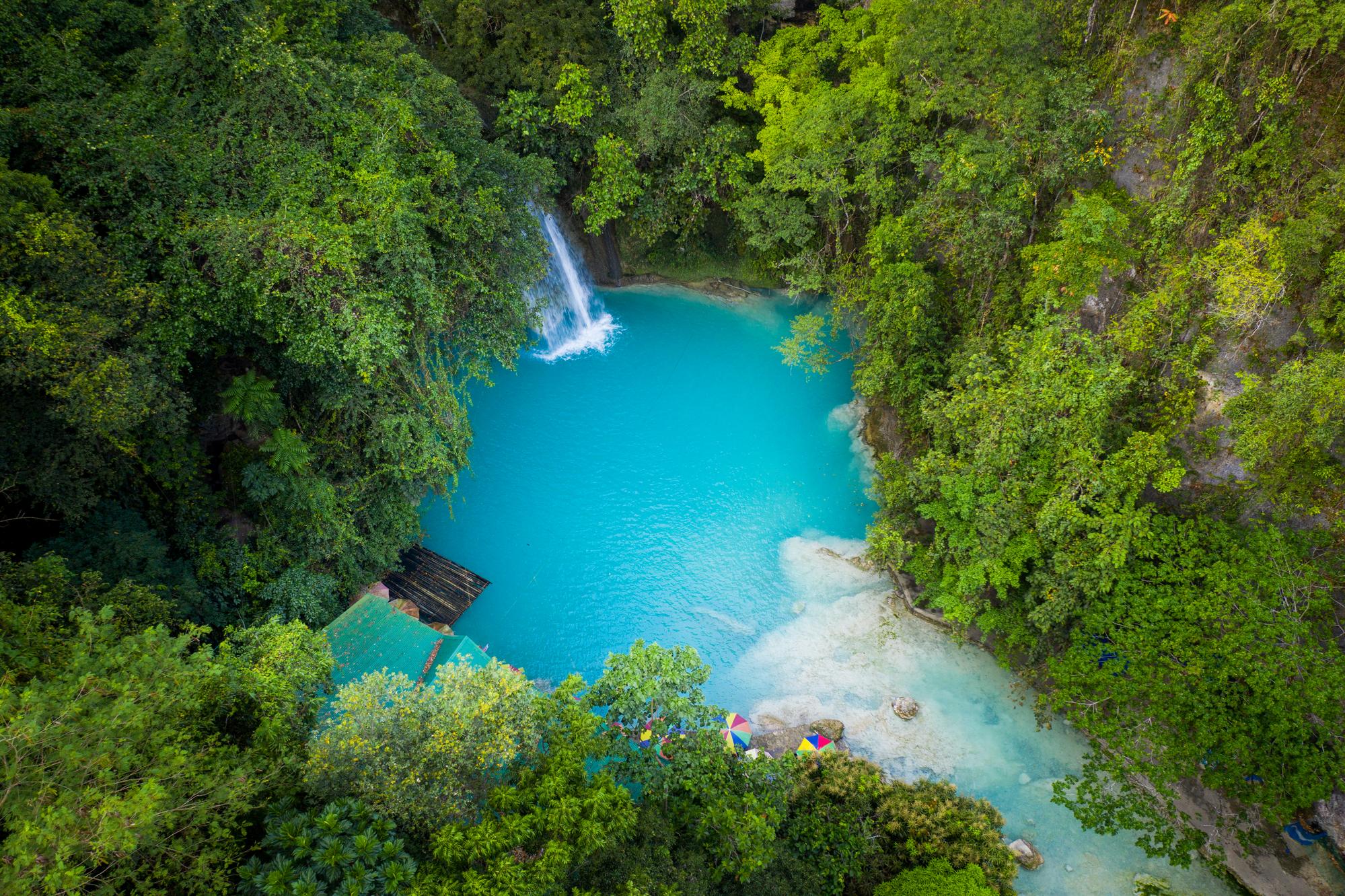 Cascade de Kawasan à Cebu, Philippines