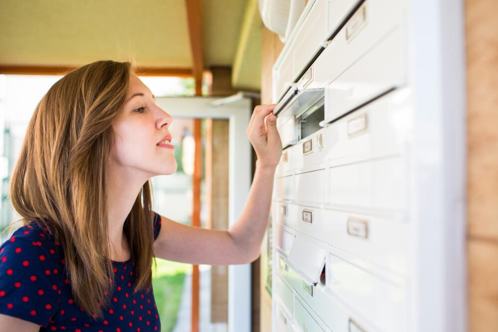 Faire relever régulièrement le courrier par un voisin