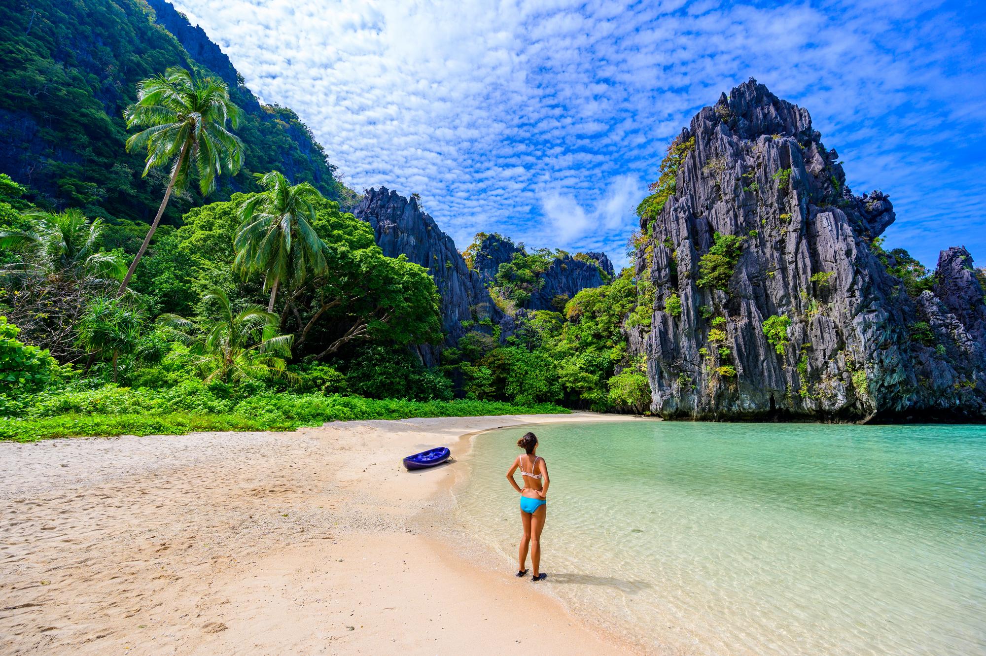 Hidden Beach, Matinloc, Philippines