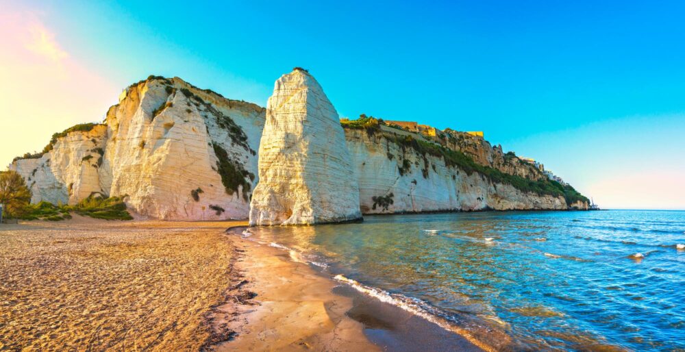La plage de Pizzomunno