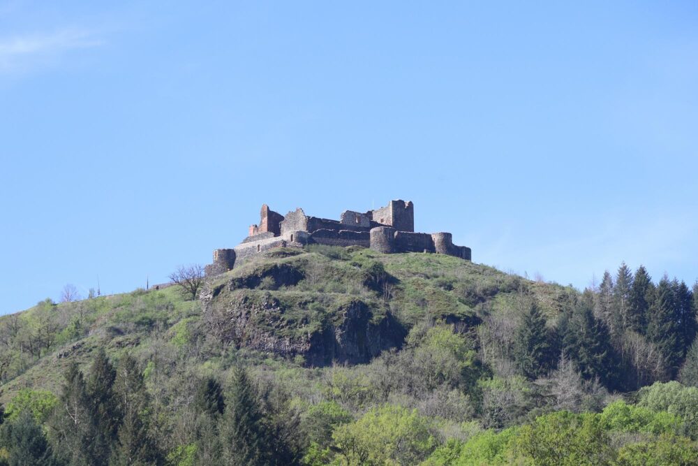 Le château de Calmont d'Olt