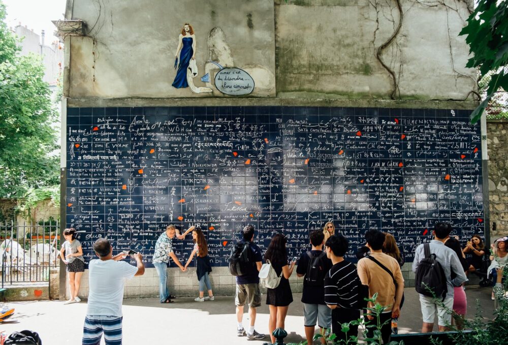 Le mur des je t'aime, Paris