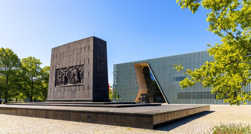 Le musée de l'histoire des juifs polonais