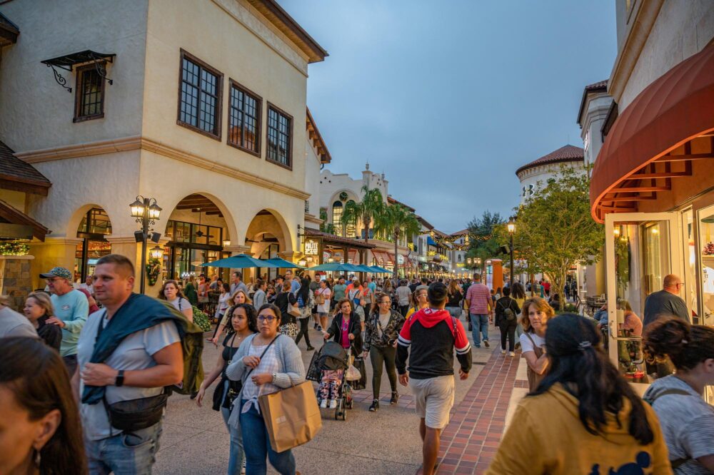 Les allées animées de Disney Springs à Orlando