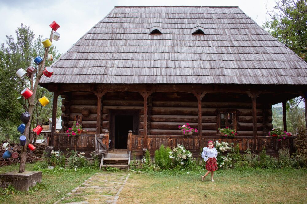 Maison à Dragomiresti