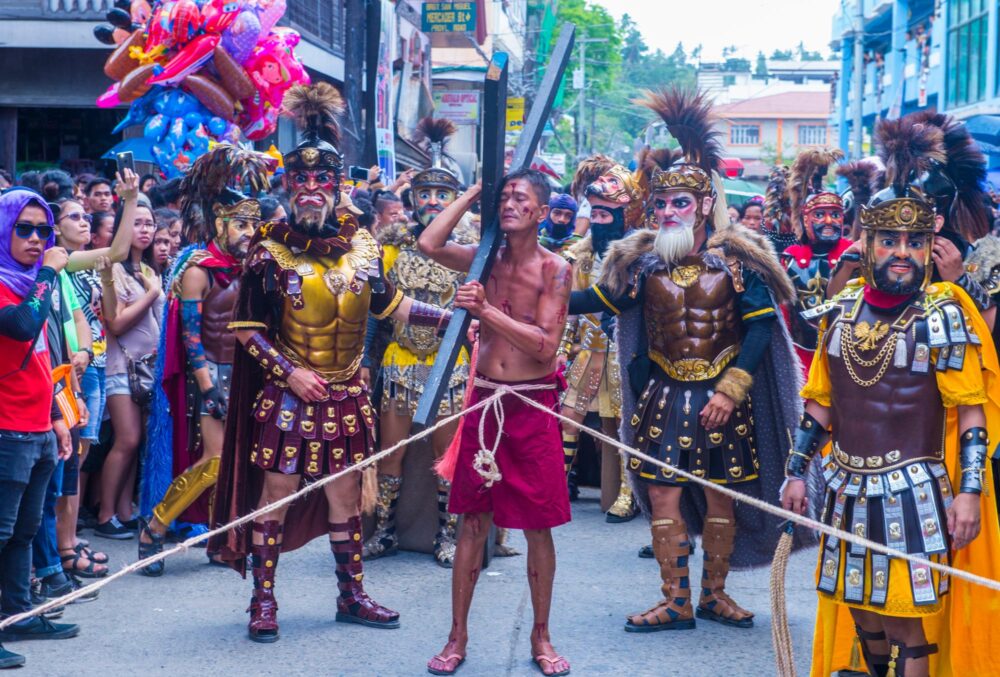 Parade durant la semaine sainte aux Philippines