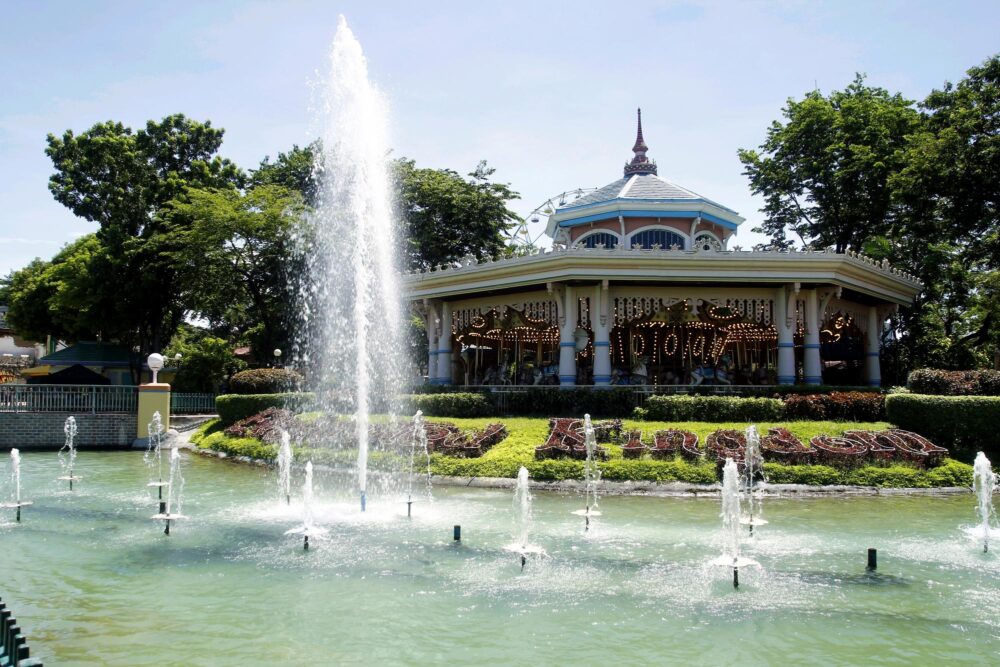 Parc à thème Enchanted Kingdom aux Philippines