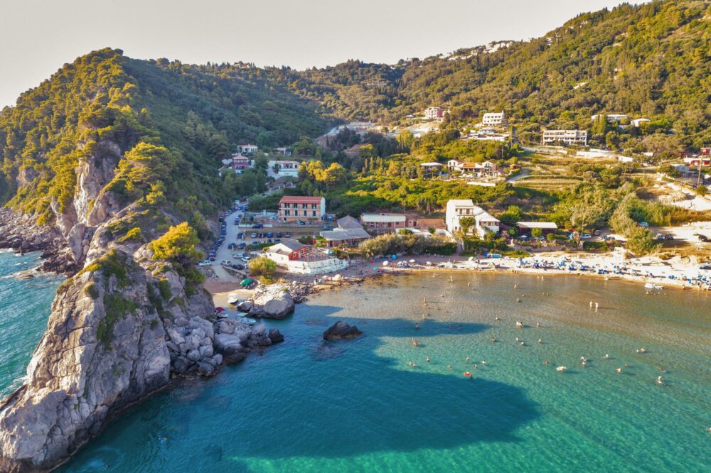 Plage de Pelekas à Corfou