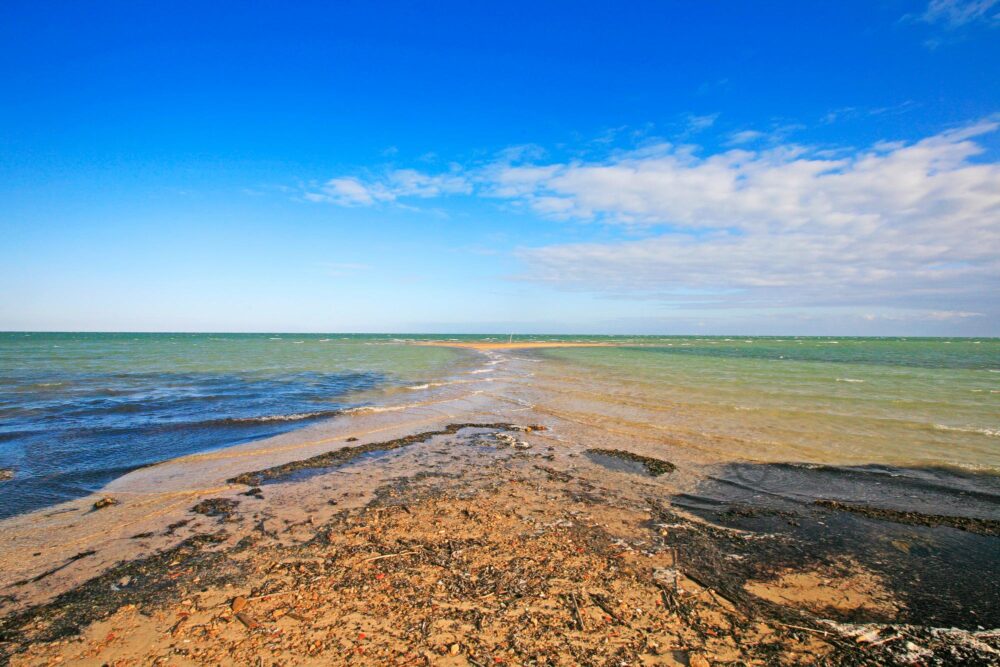 Plage de R’Mel aux Kerkennah, Tunisie