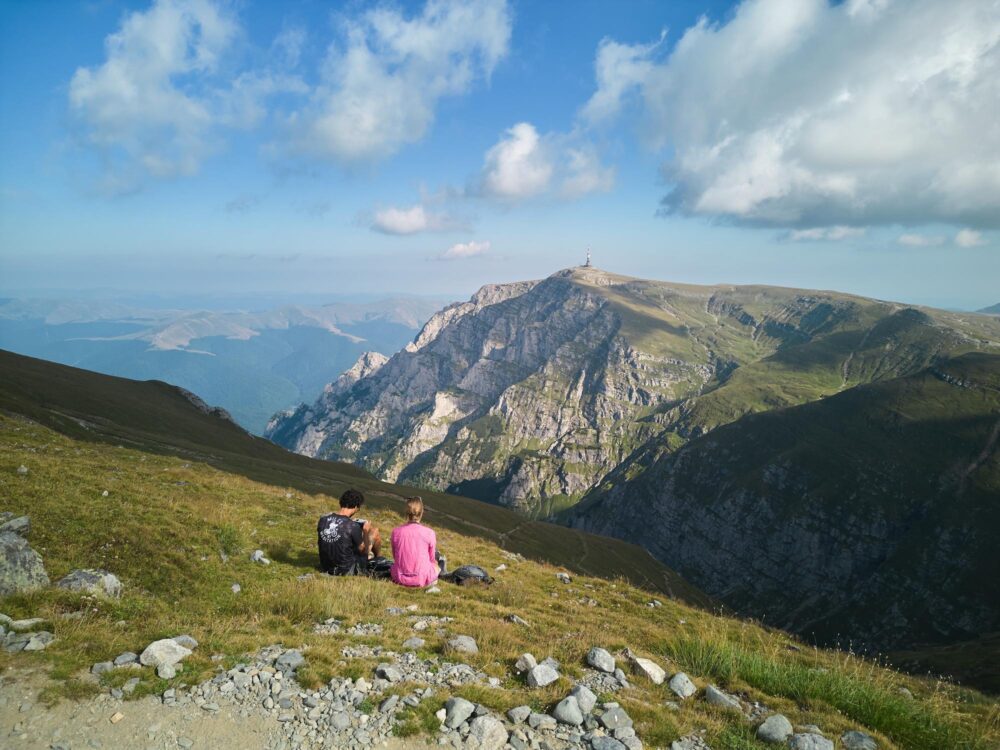 Randonneurs dans le Parc de Bucegi