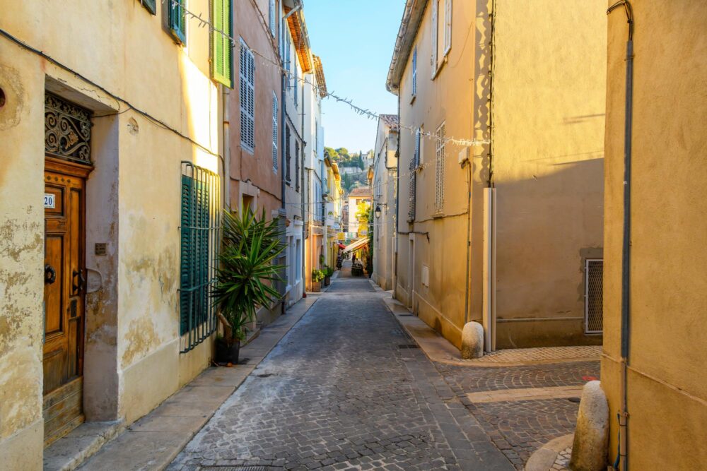 Ruelles du centre historique de Cassis