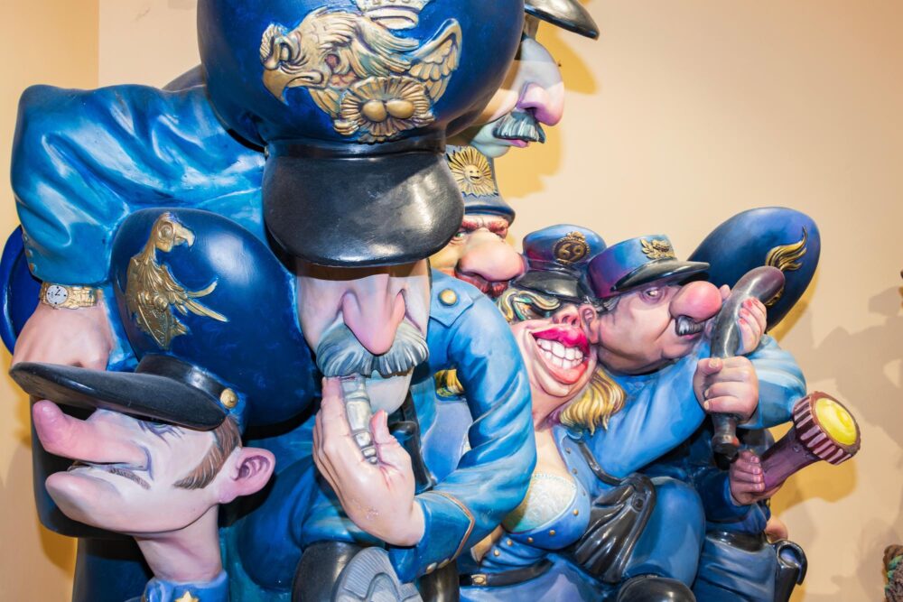 Sculptures traditionnelles dans le Musée Fallero