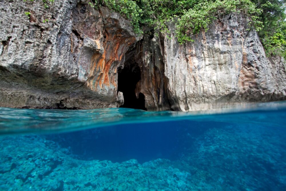 Swallow Cave, Tonga