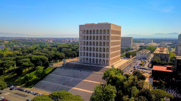 Vue Aérienne du Palais de la Civilisation Italienne
