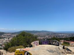 Vue de la ville depuis les Bunkers del Carmel.