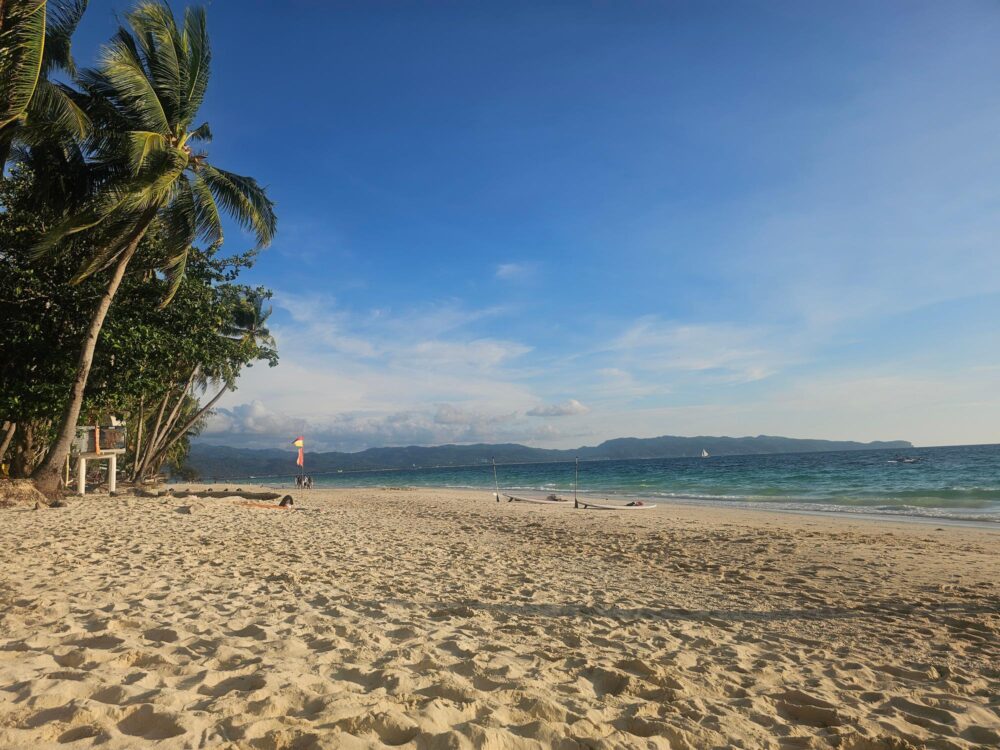 White Beach à Boracay aux Philippines