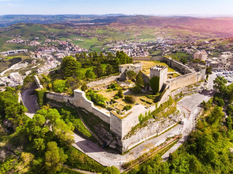 Castello di lombardia à Enna, Sicile