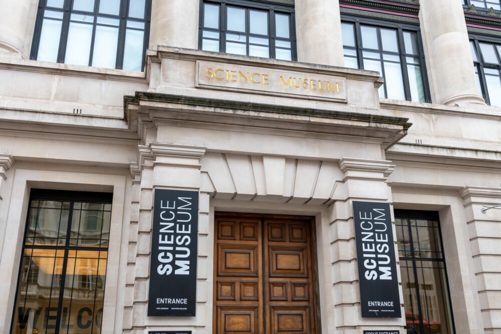 Façade du Musées des Sciences à Londres