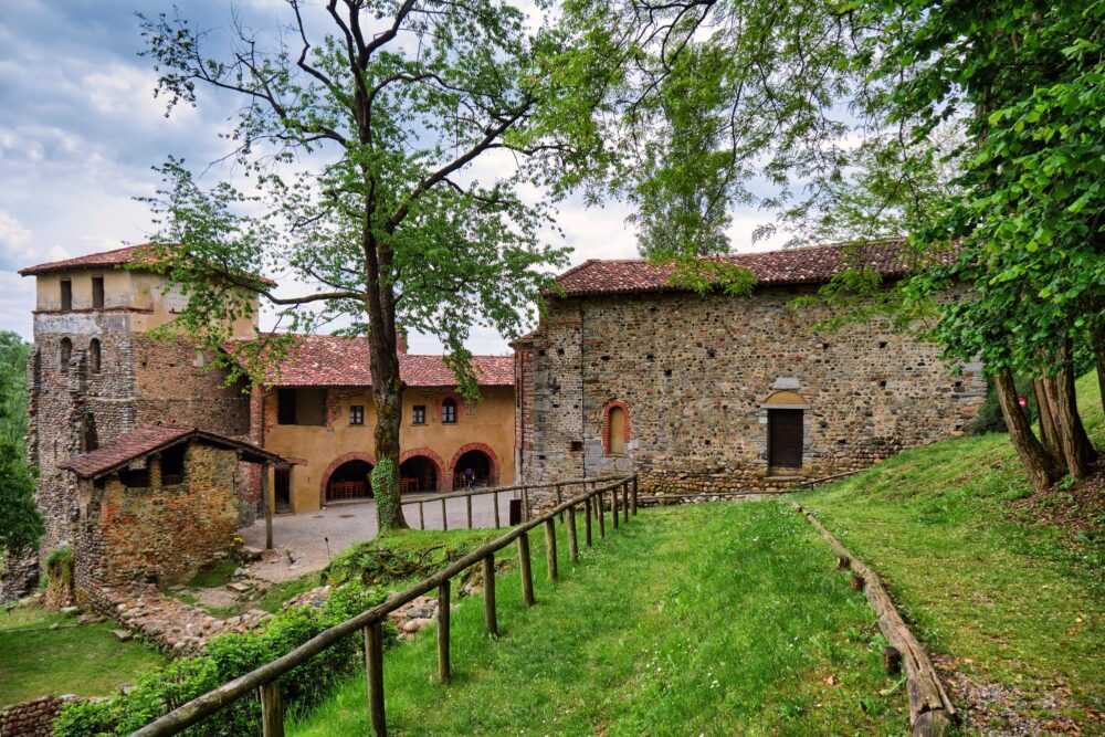 Le monastère de Torba