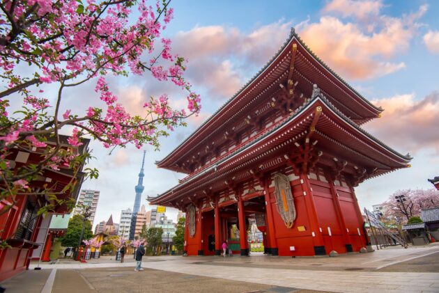 Le temple Sensoji-ji à Asakusa à Tokyo